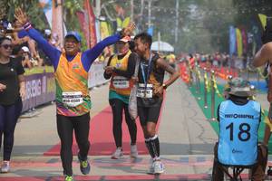 BIB: 46335, 4092, 41589
                            <button type="button" onclick="openModal(8247210)" class="btn btn-primary btn-sm float-right btn-popup" data-toggle="modal" data-target=".modal-high-quality">
                        <i class="fas fa-shopping-cart"></i> Add to Cart
                    </button>
                                            <button type="button" onclick="isThisMe(8247210, true)" class="btn btn-success btn-sm float-right btn-popup btn-isme hidden" data-toggle="tooltip" data-placement="bottom" title="นี่คือรูปของคุณใช่ไหม คลิกที่นี่เพื่อเอาเข้าอัลบั้ม">
                        <i class="fas fa-plus"></i> Add to album
                    </button>
                    <button type="button" onclick="isThisMe(8247210, false)" class="btn btn-warning btn-sm float-right btn-popup btn-isnotme hidden">
                        <i class="fas fa-ban"></i> Remove from album
                    </button>